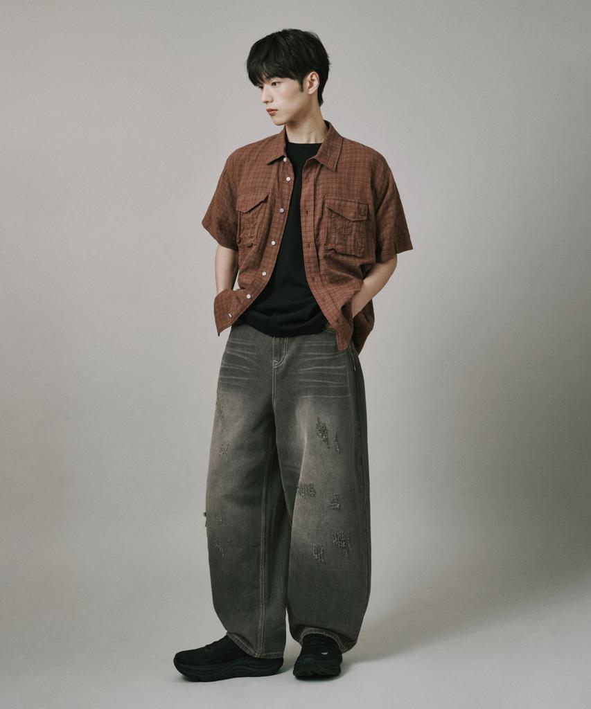 Beodeonteu Scratch Washed Balloon Denim Pants [Desert Black]