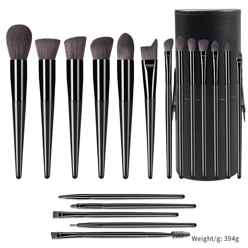 18-Piece Champagne Gold Makeup Brush Set: Powder, Blush, Eyeshadow, and Concealer Tools