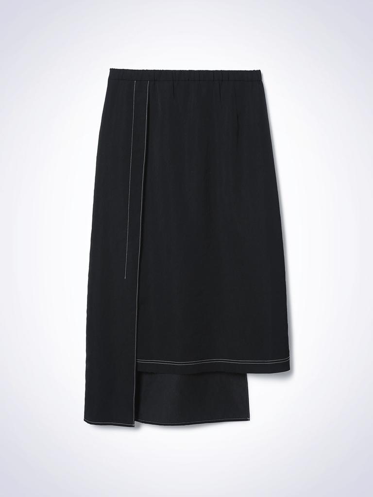 House 072C Crease Wrap Skirt Black