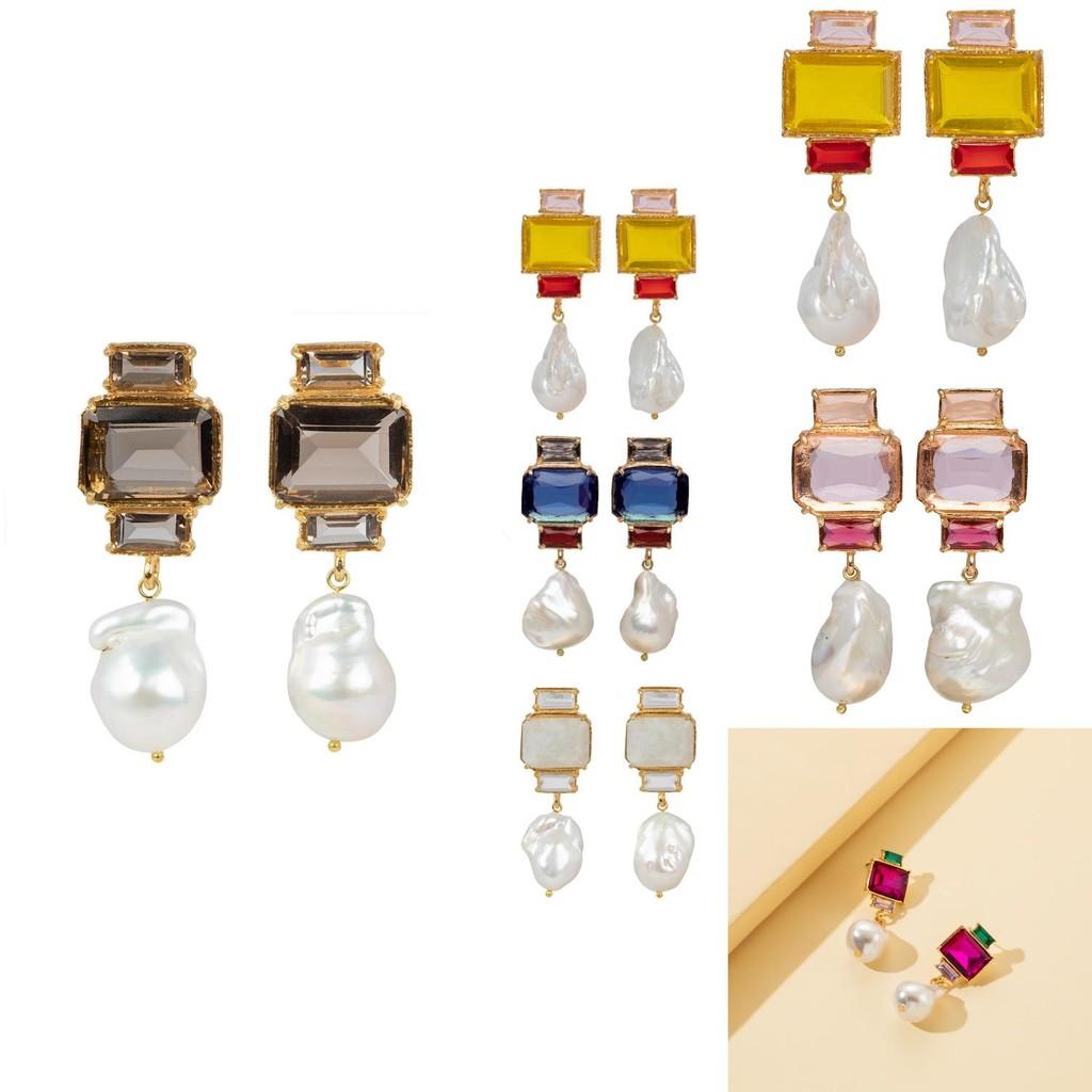 Modern Geometric Square Earrings With Rhinestones In Stylish Alloy Finish