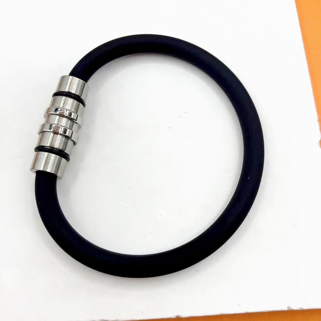 Europäischer und Amerikanischer Modeschmuck Silikonarmband mit Magnetverschluss - Sportliches Dreifarbiges Design