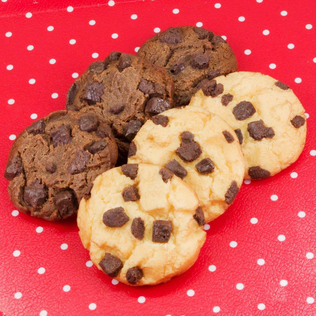 Food Sample Keychain Chocolate Chip Cookie Looks Like You Want to Eat It 061OK -