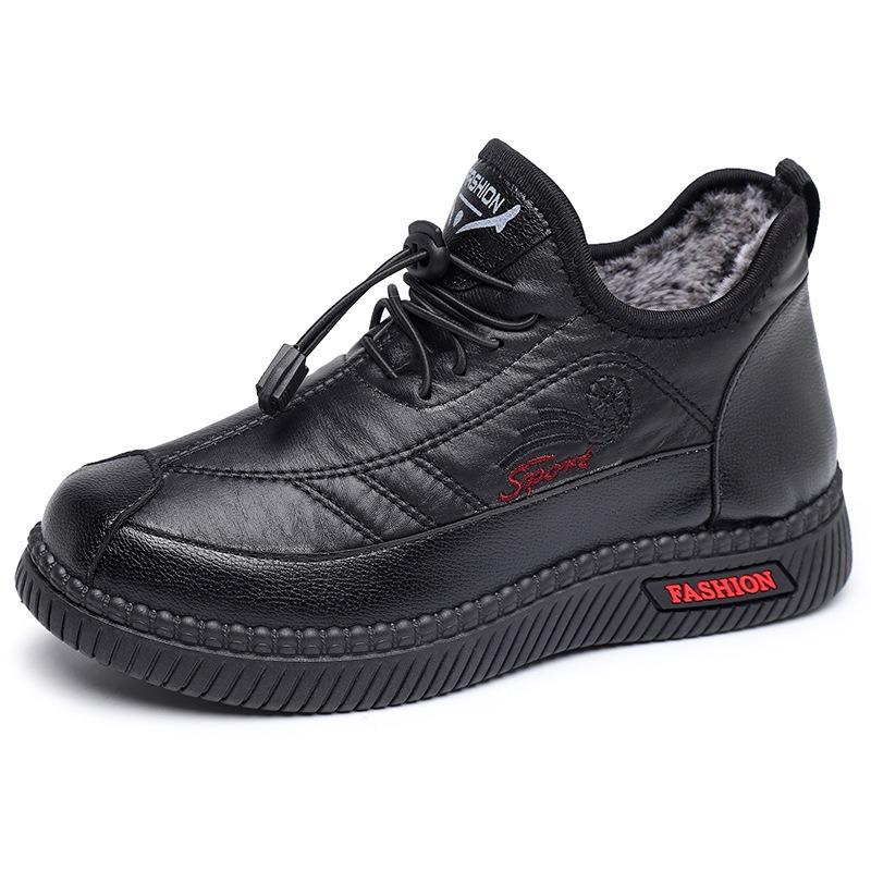 Old Beijing cloth shoes cotton shoes women's winter warm and velvet middle-aged mother shoes thickened waterproof and warm grandma cotton shoes