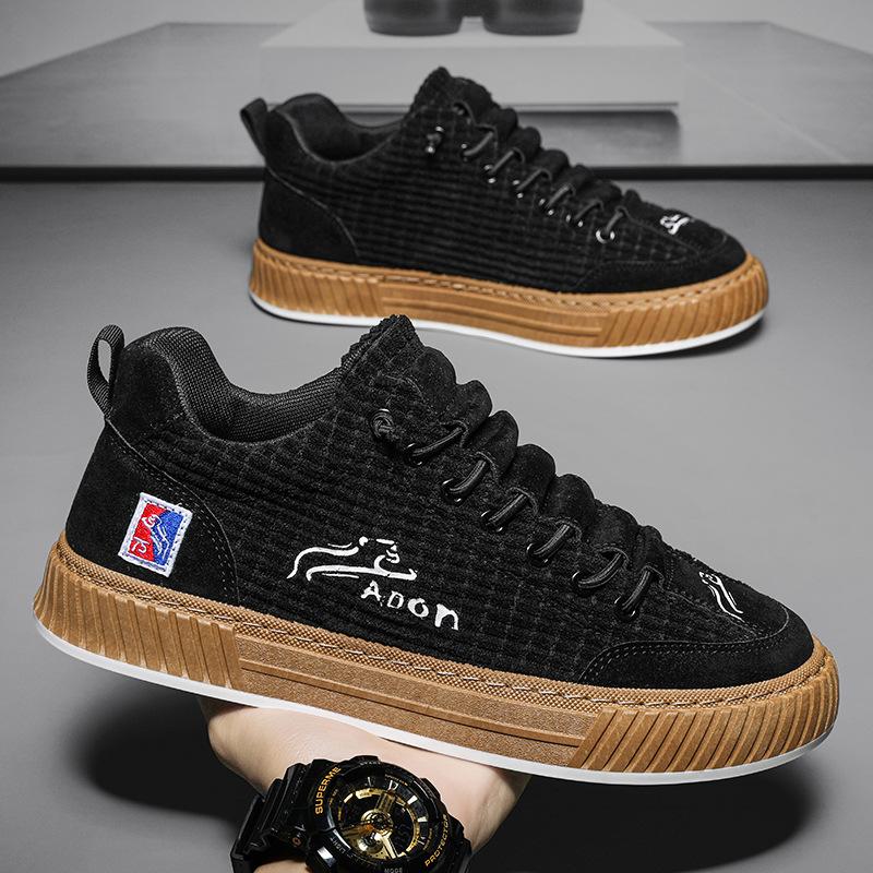 Módní pánské volnočasové boty Jarní sportovní skateboardové boty Pánské tenisky Luxusní vulkanizované boty pro muže Trenéři Zapatillas Tenis masculino