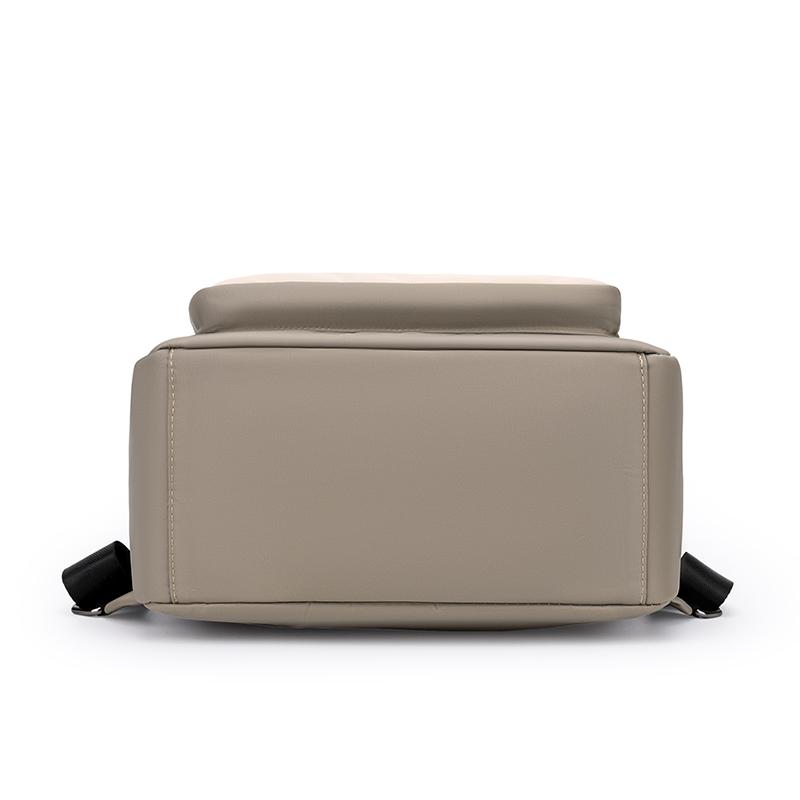 Women's Large Capacity Backpack Lightweight Nylon Travel Backpack