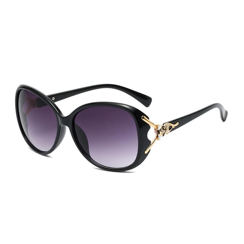 Women's Polarized Rhinestone Fox Head Sunglasses - Fashionable UV Protection