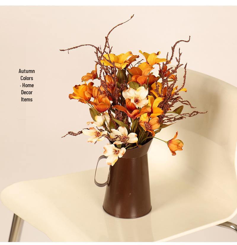 Hong Yu Autumn Iron Bucket Lamp with Moss and Artificial Flower Ornament for Thanksgiving Décor