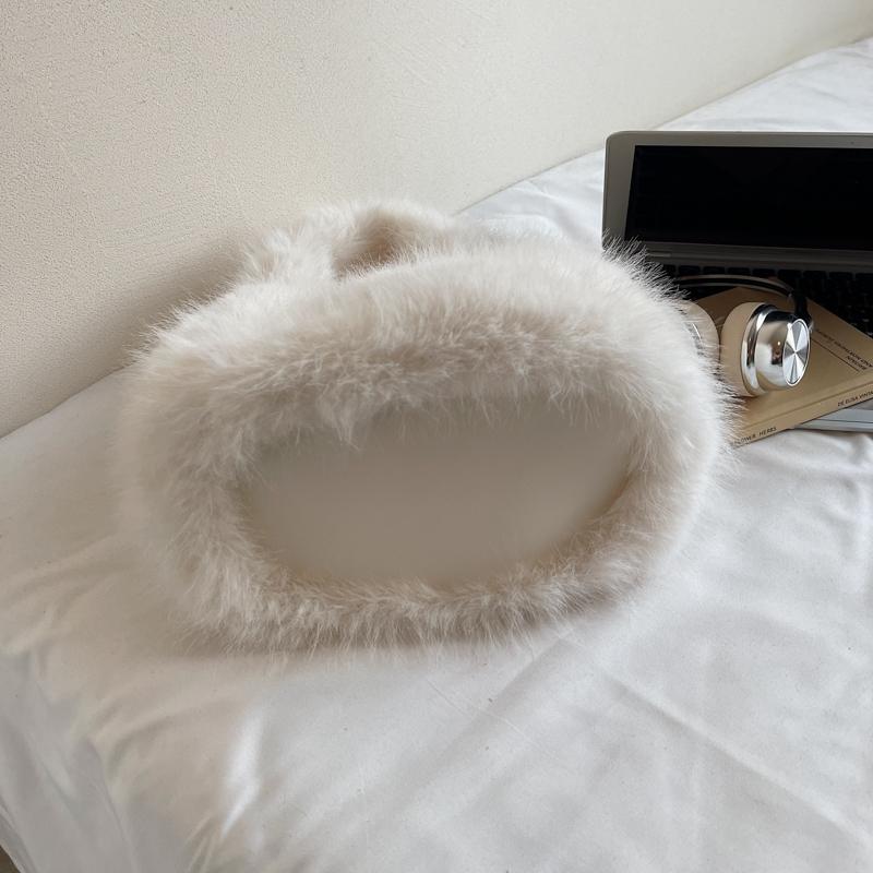 Women's Plush Handbag Solid Color Shoulder Bag