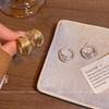 Simple and atmospheric C-type silver line stud earrings, women's cold wind earrings, unique ear accessories
