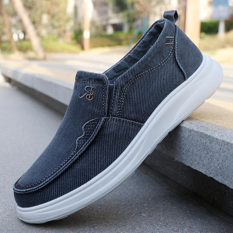 

****** new canvas shoes men s old ******* cloth shoes men s casual sports lightweight single shoes non-slip s**t-soled comfortable shoes 39