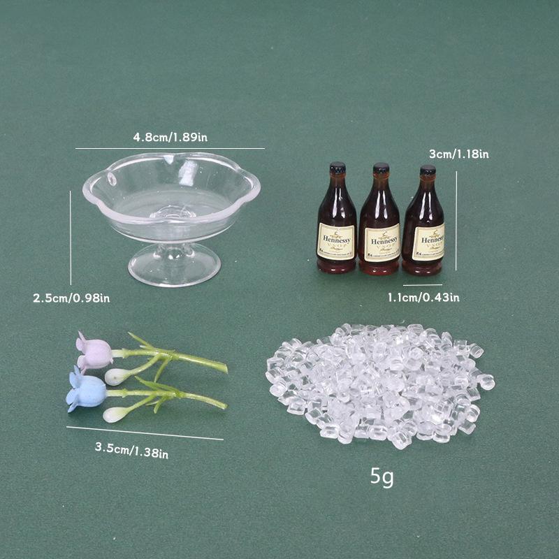 1 Set 1/12 Dollhouse Resin Mini Ice Bottle Kit Simulation Drink Model Toy Miniature Landscape Decoration Diy Accessories
