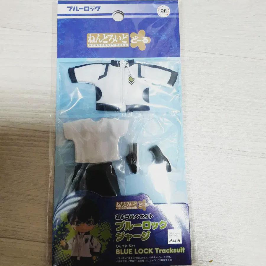 

Я продаю костюмы для кукол Nendoroid Blue Rock