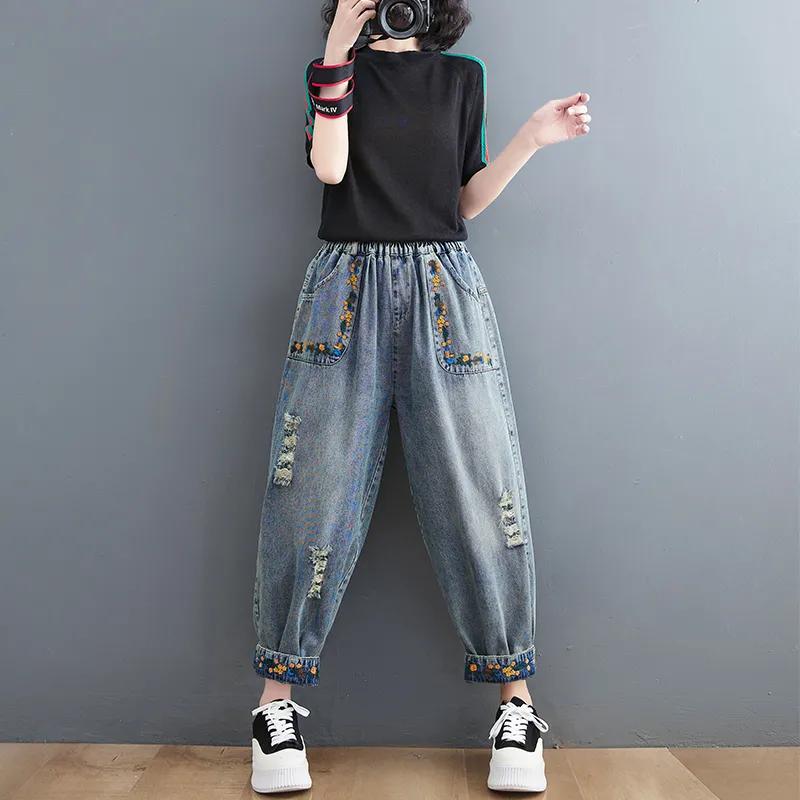 Spring Autumn Women's Plus Size Jeans High Waist Ripped Holes Casual Loose Jeans Vintage Pockets Floral Embroidery Denim Trousers