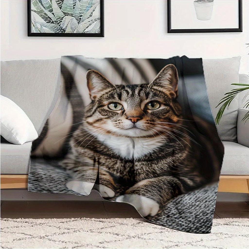 1pc Soft WarmDigital Printed Polyester Fleece Throw Blanket, Contemporary Style, Brown Tabby Cat Design, Multi-Season