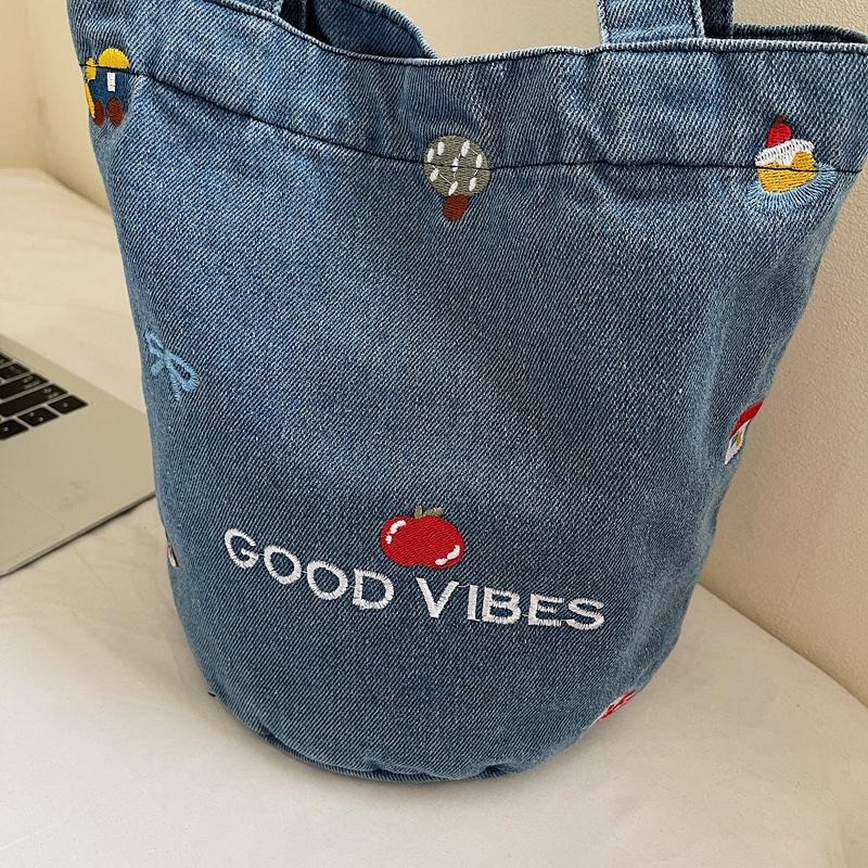 Large Capacity Denim Bag Women Embroidered Handbag Shoulder Bag