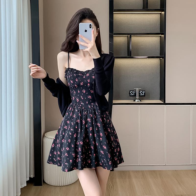 Beautiful Girl Black Floral Print Mini Dress Thin Strap Ruffle A Line Dress High-waist Slim Casual White Short Dress Summer Casual Beach Party Dress