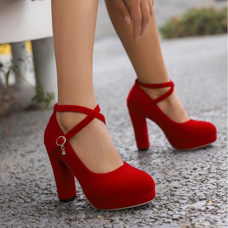 

Q/Женские туфли на высоком каблуке, элегантные замшевые однотонные туфли на водонепроницаемой платформе, на толстом каблуке, большой размер, на низком каблуке 37 красный