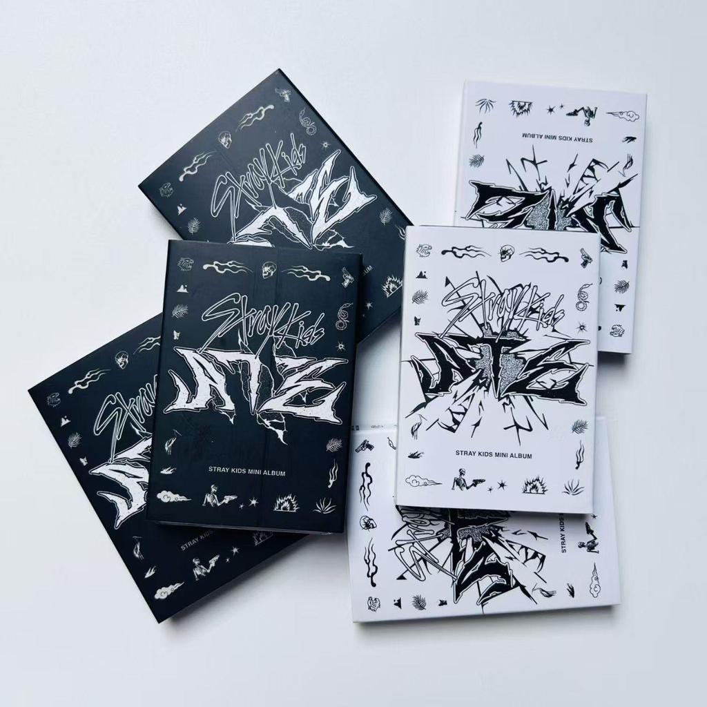 Álbum Stray Kids Domin ATE Versión Nemo. Álbum Kpop