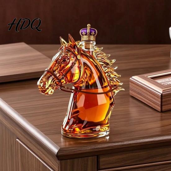 Engraved Glass Decanter Horse Head Whiskey Decanter Funny Liquor Bottle 350ml Wine And Spirits Novelty Bar Decor Gift for Men Dad Lovers Home
