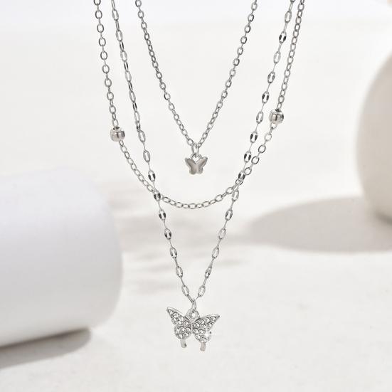 Kvinner Halskjede Rhinestone Dekor Trelags Sommerfuglanheng Justerbar med utvidet lengde Prom Party Hals Smykker Bryllup Halskjede