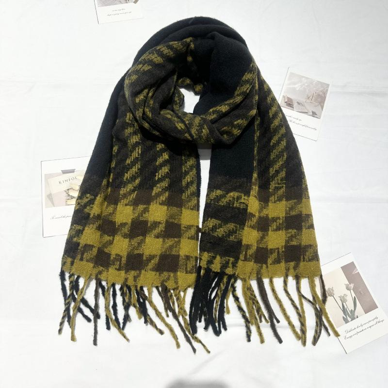 

New Korean Style Houndstooth Plaid Scarf Retro Student Gift Autumn and Winter Long Tassel Warm Imitation Cashmere Scarf for Men