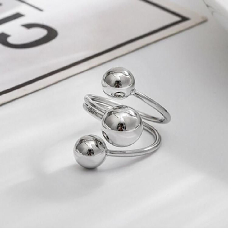 Modern Finger Ring with Unique Sphere Detail Adjustable Size Open Ring for Men and Womeny Comfortable Unisex Jewelry