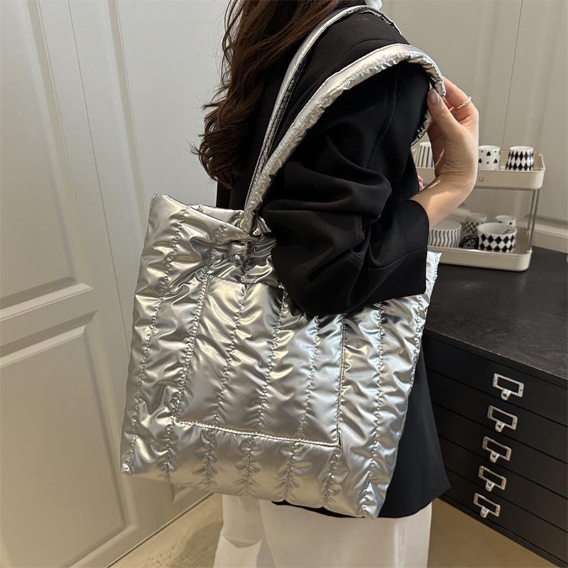 Bag Women's 2025 New Fashion Simple Shoulder Bag Large Capacity Trend Casual Embroidered Thread Cotton Clothing Women's Bag Tote Bag