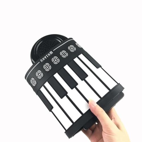Portable Roll-Up Electronic Piano, 49 Keys, Battery-Powered, Foldable Electronic Soft Keyboard, ABS Plastic, for Beginners, Black