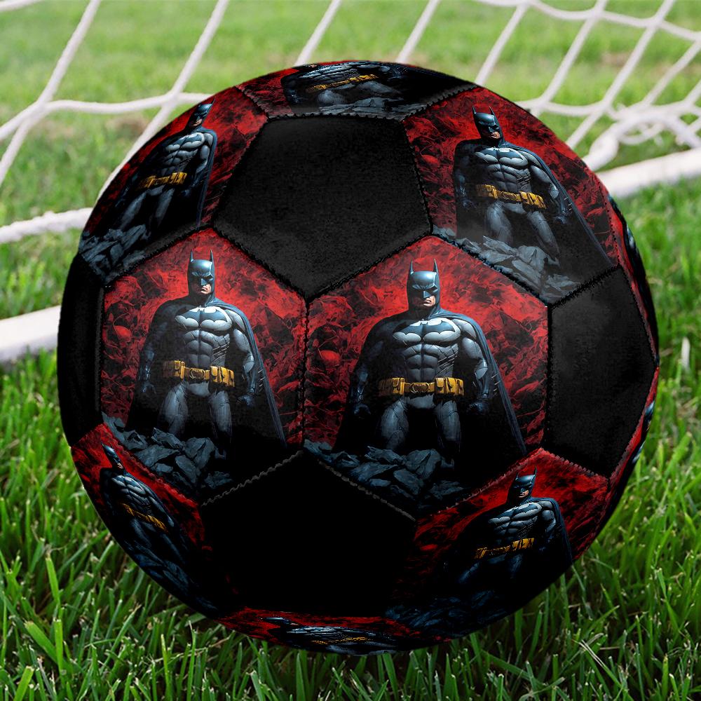 Batman Theme Size 5 Soccer Ball, Suitable for Both Indoor and Outdoor Matches, a Gift Suitable for Everyone.
