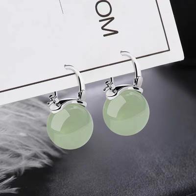 Niche Design Hetian Jade Earrings Women'S Fashion Ear Buckles Simple And Versatile High-End Earrings