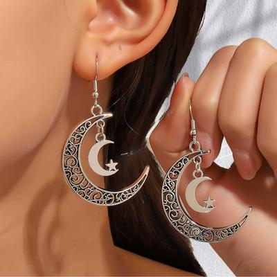 Trendy Retro Star and Moon Crescent Earrings for Women – Unique Hollow Design