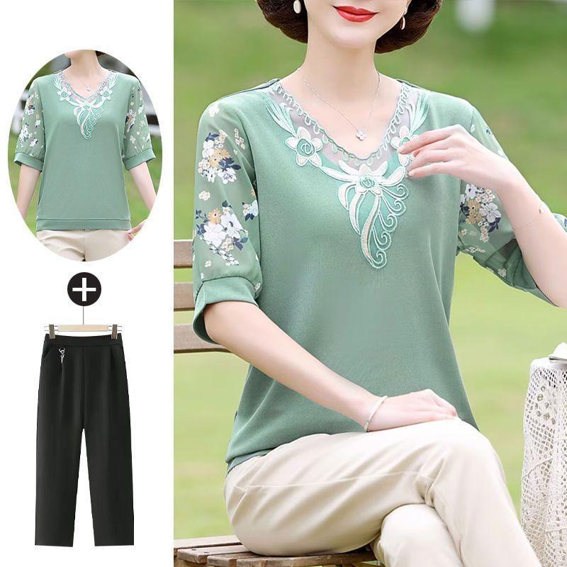Mom's Summer Short Sleeved T-shirt Middle-aged Women's Ice Silk Top Middle-aged and Elderly Knitted Sweater