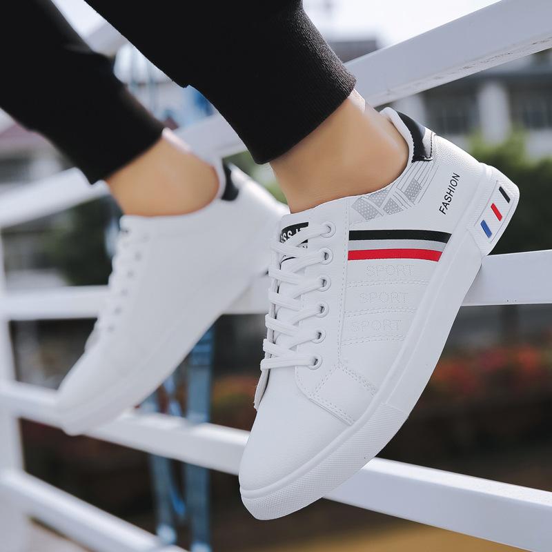 Spring shoes men's Korean version of white shoes versatile casual sports shoes men's board shoes students light tide breathable and comfortable