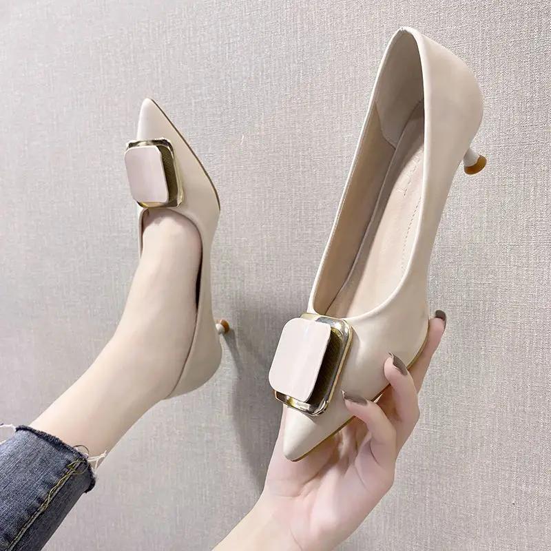 

Женская обувь молочного цвета офисная кожаная повседневная на низком каблуке элегантная весенняя Beau Today со скидкой шикарный акцент в предложении женские туфли-лодочки 40