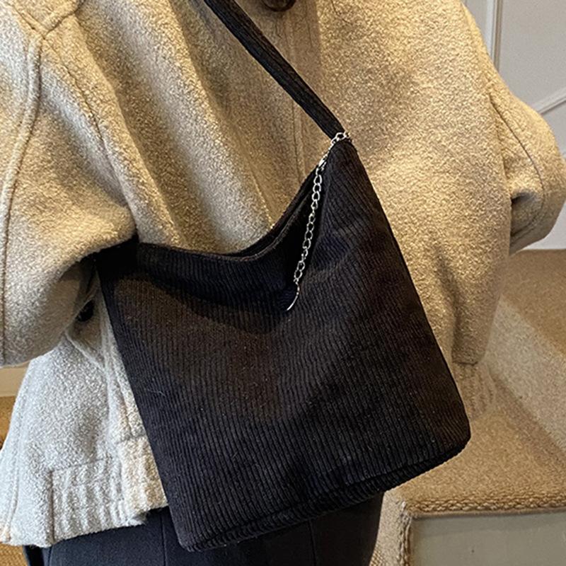 Simple Retro New Solid Color Casual Large-capacity Corduroy Armpit Hand-carried One-shoulder Handbag