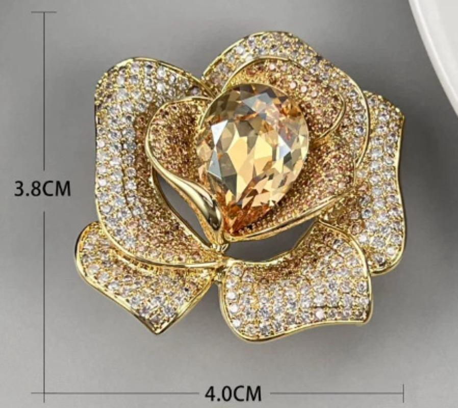 Fashion Exquisite Rhinestone Crystal Flower Brooch for Women Clothing Coat Jewelry Accessries Gifts