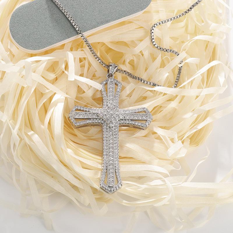New European and American Cross Necklace for Men and Women Zircon Pendant Collarbone Chain Jewelry