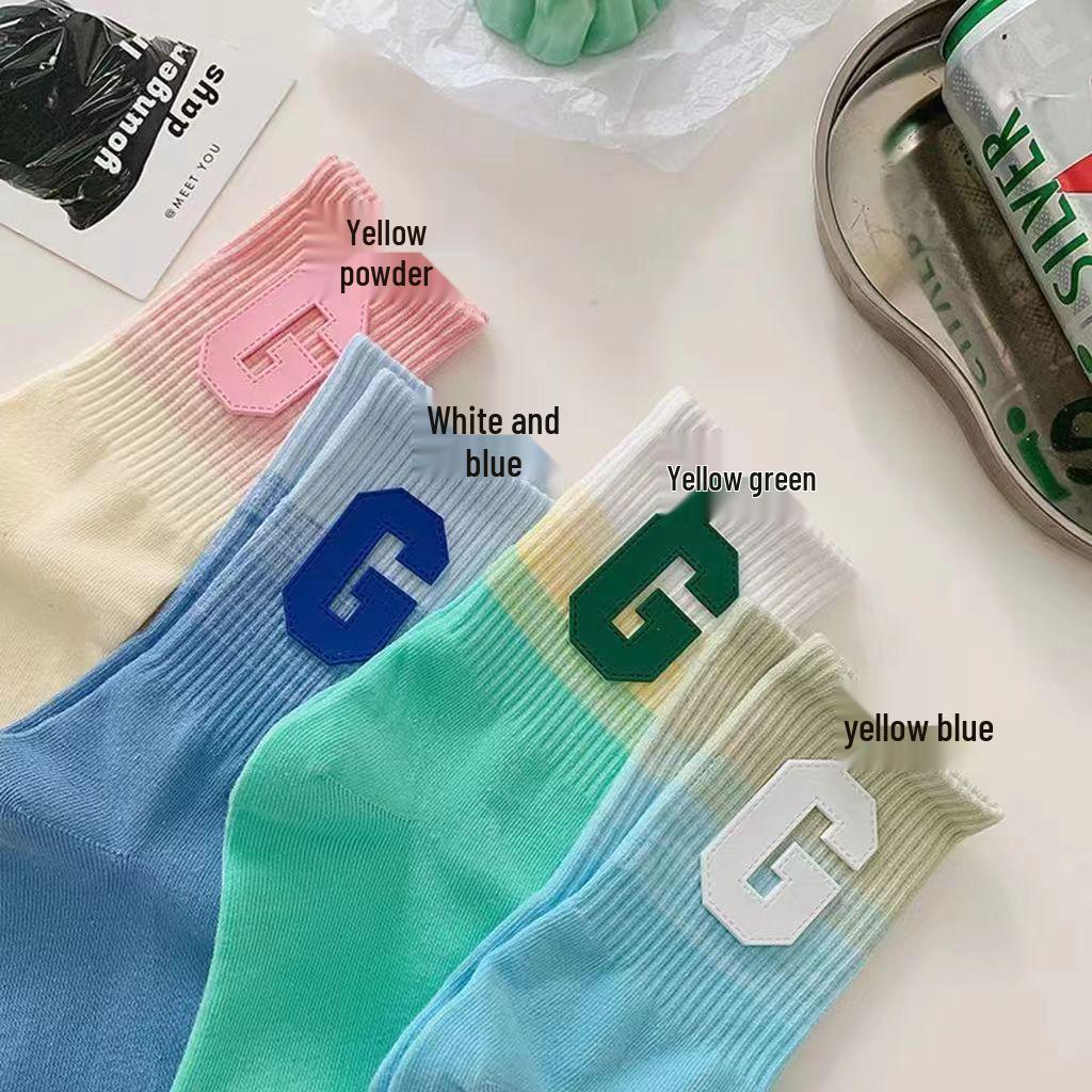 

Женские гольфы до середины икры с градиентным принтом тай-дай и кожаной этикеткой - стиль мори, милые, универсальные конфетные цвета для весны-осени. Yellow-Green