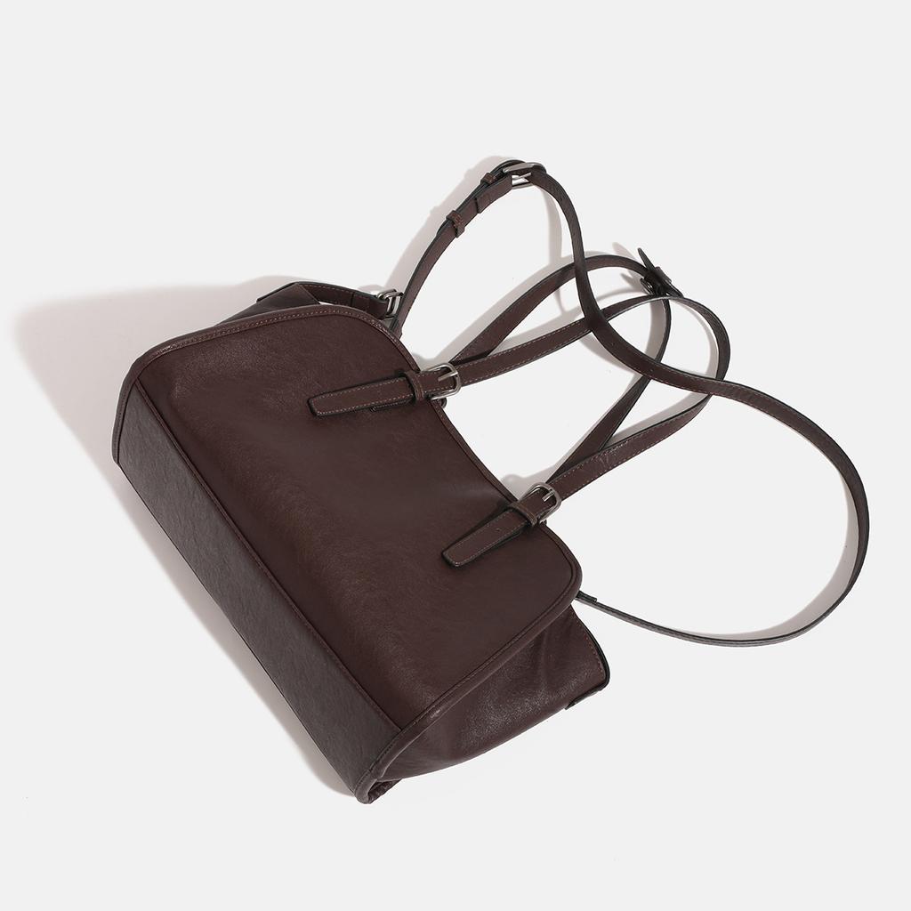 2024 Fall/Winter New Niche High-End Bowling Bag Vintage Single-Shoulder Crossbody Large-Capacity Commuting Bag for Women