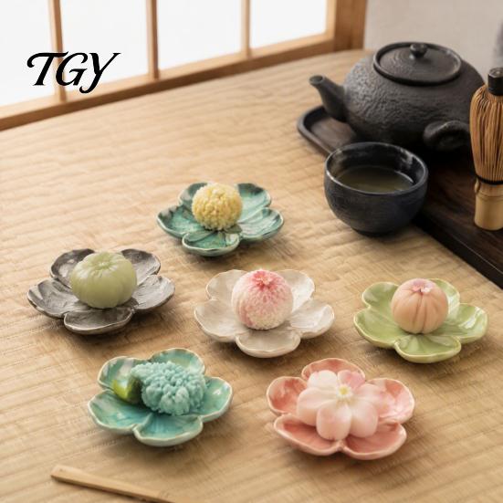Durable Restaurant Dipping Sauce Plates Cherry Blossom Dish, Ceramic Sushi Soy Bowl, Small Compact Kitchen Side Dishes Decorative Seasoning Appetizer