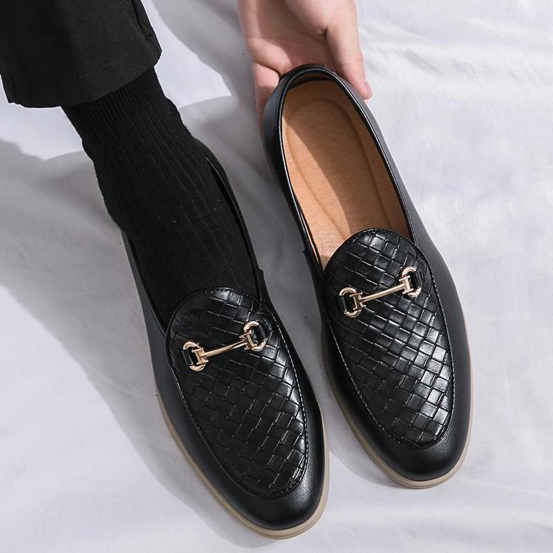 Fashion Men Luxury Leather Shoes Casual Moccasins Mens Fashion Slip-on Summer Party Wedding Loafers Men Light Comfortable Driving Flats
