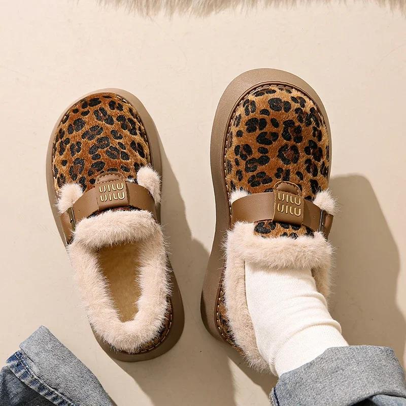 Módní platforma Dámské leopardí boty 2024 Baleríny Teplé plyšové Zimní kotníkové sněhule Dámské ležérní bavlněné boty Boty pro ženy
