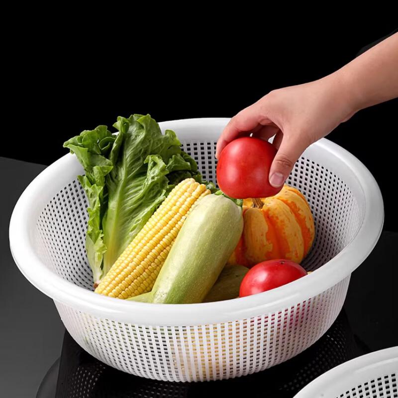 Round Plastic Fine-Mesh Draining Basket