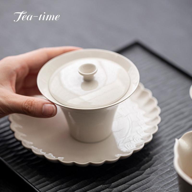 Pure Hand Gaiwan Ceramic Tea Tureen 150ml Grass Ash Covered Bowl Gaiwan Porcelain Cup Two Talents Bowl With Lid Kungfu Tea Set