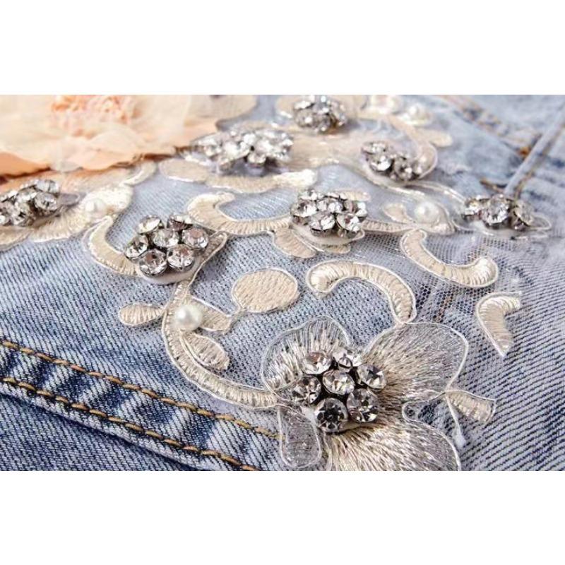Diamond Studded Flower Denim Vest Short Sleeveless Vest Women's Loose Short Jacket Heavy Industry Technology Top New Fashion Autumn