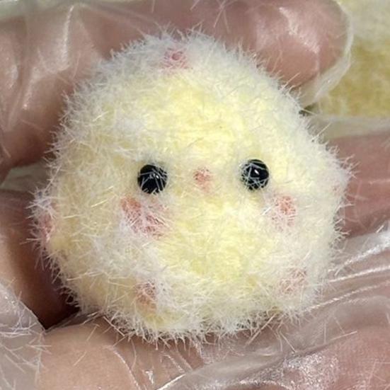 2PCS Squeeze Toy Mini Chick Shape Soft Pinch Toy with Fluffy Coating Stress Relief Fidget Toy Keychain Pendant for Kids Adults