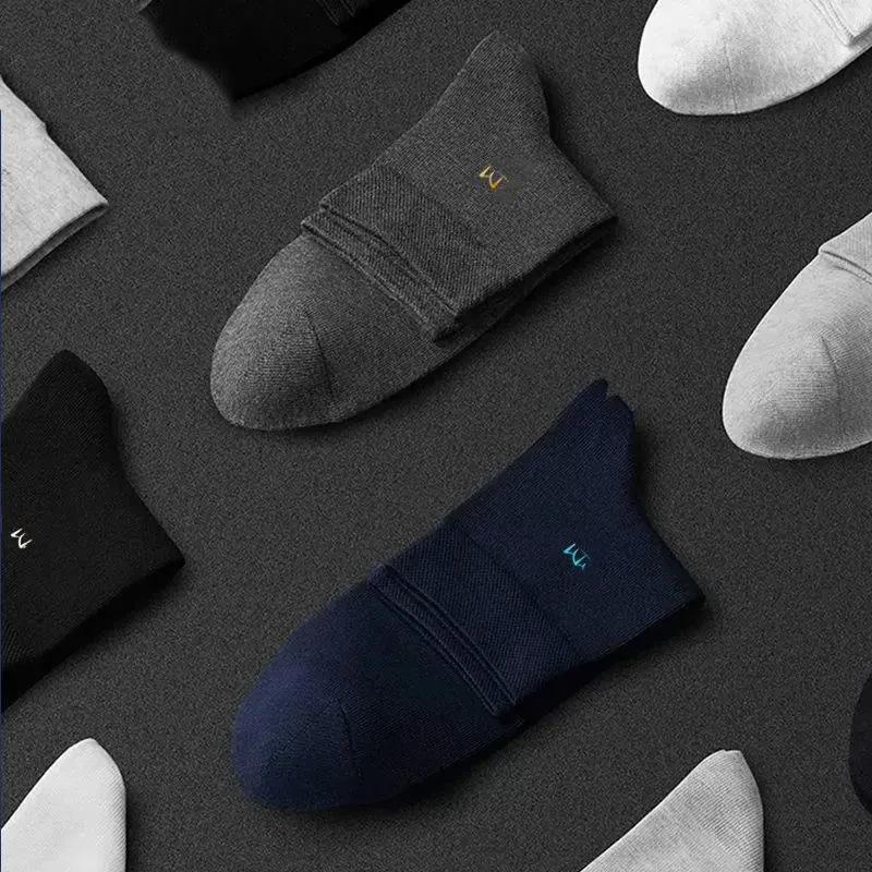 Men's Cotton Socks: Deodorant, Sweat-Absorbent, Lightweight, Year-Round Business & Sports Style, Versatile Mid-Tube Design