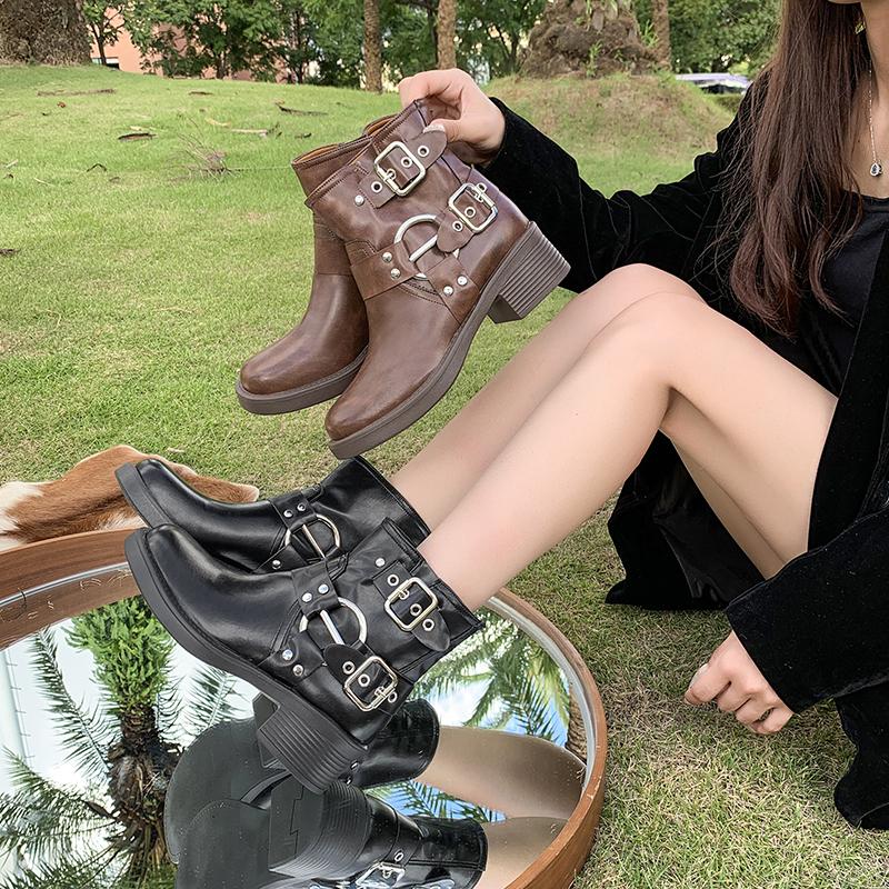 Fashion Vintage Woman Western Cowgirl Boot Fashion Belt Buckle Short Booties Autumn Winter Thick Heel Girl Shoes