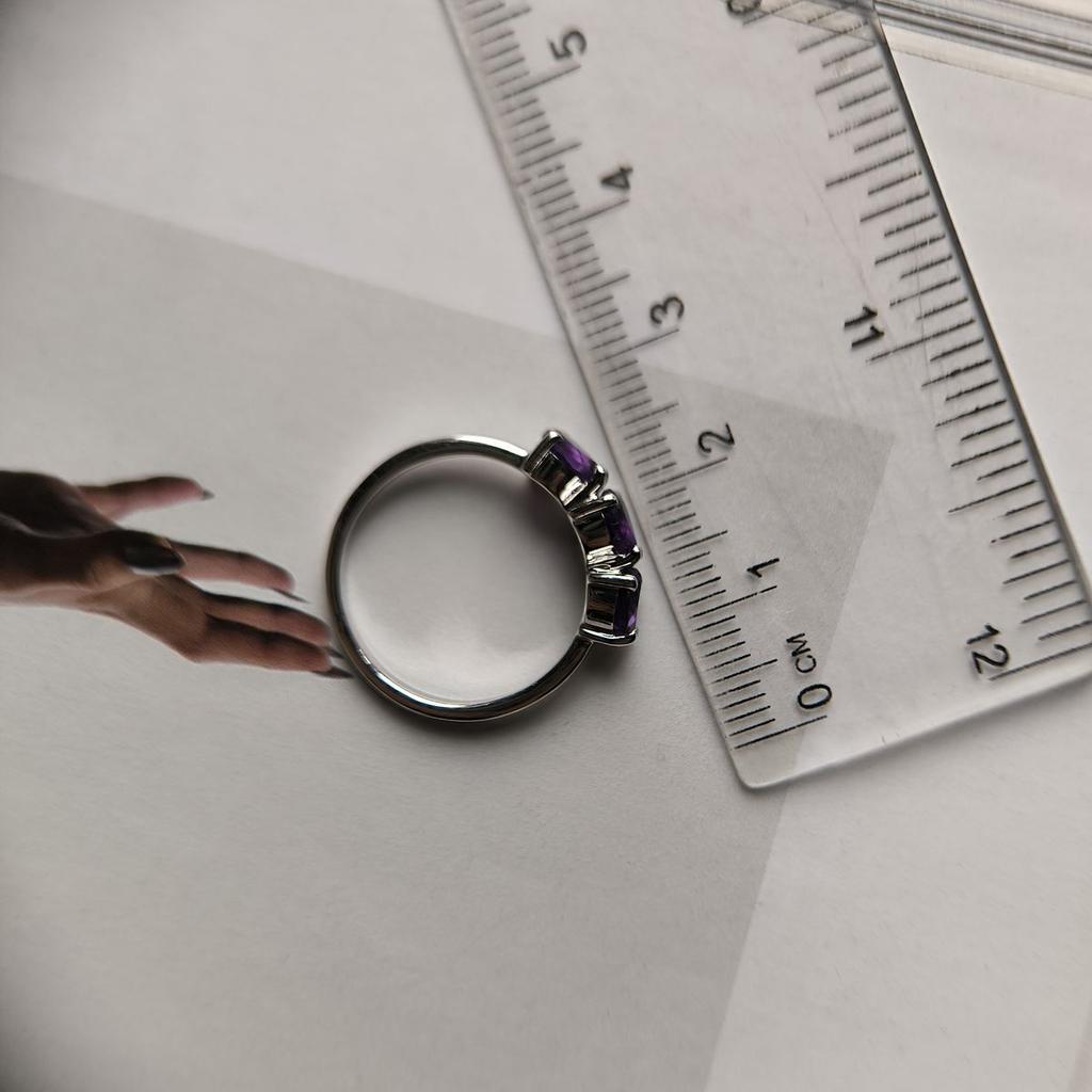 Silberring mit natürlichem Amethyst 4,563 ct, Artikelgewicht 2,56 g (2179368)