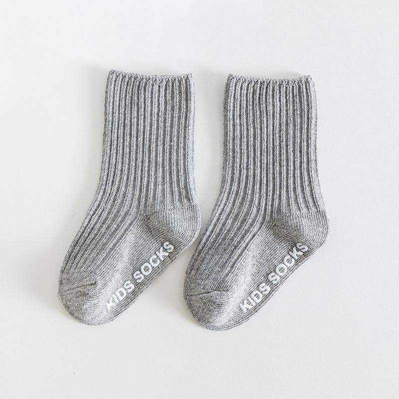 Nowe Jesienne Skarpetki Dziecięce: Bawełniane podkolanówki z podwójną igłą dla dzieci w wieku 1-3 lat, luźny krój, nie krępujące ruchu